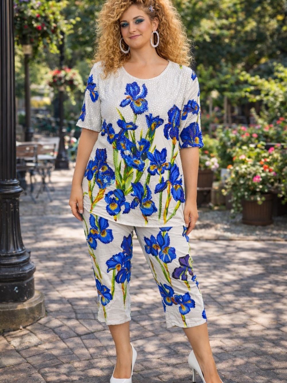 Vintage NAGA Floral Blue Iris Shirt and  Capri Pants Set White & Blue